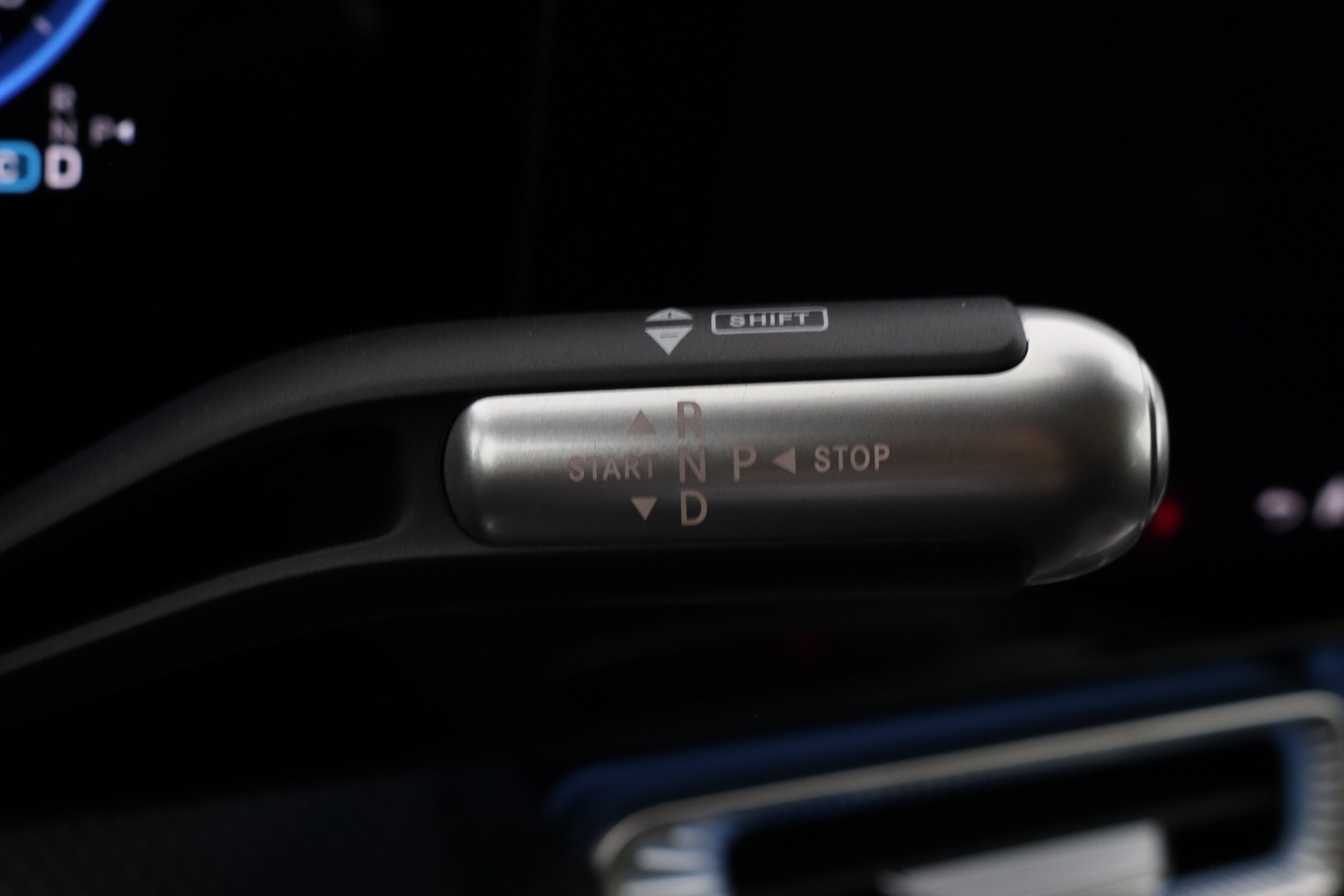 MERCEDES-BENZ GLC 2026