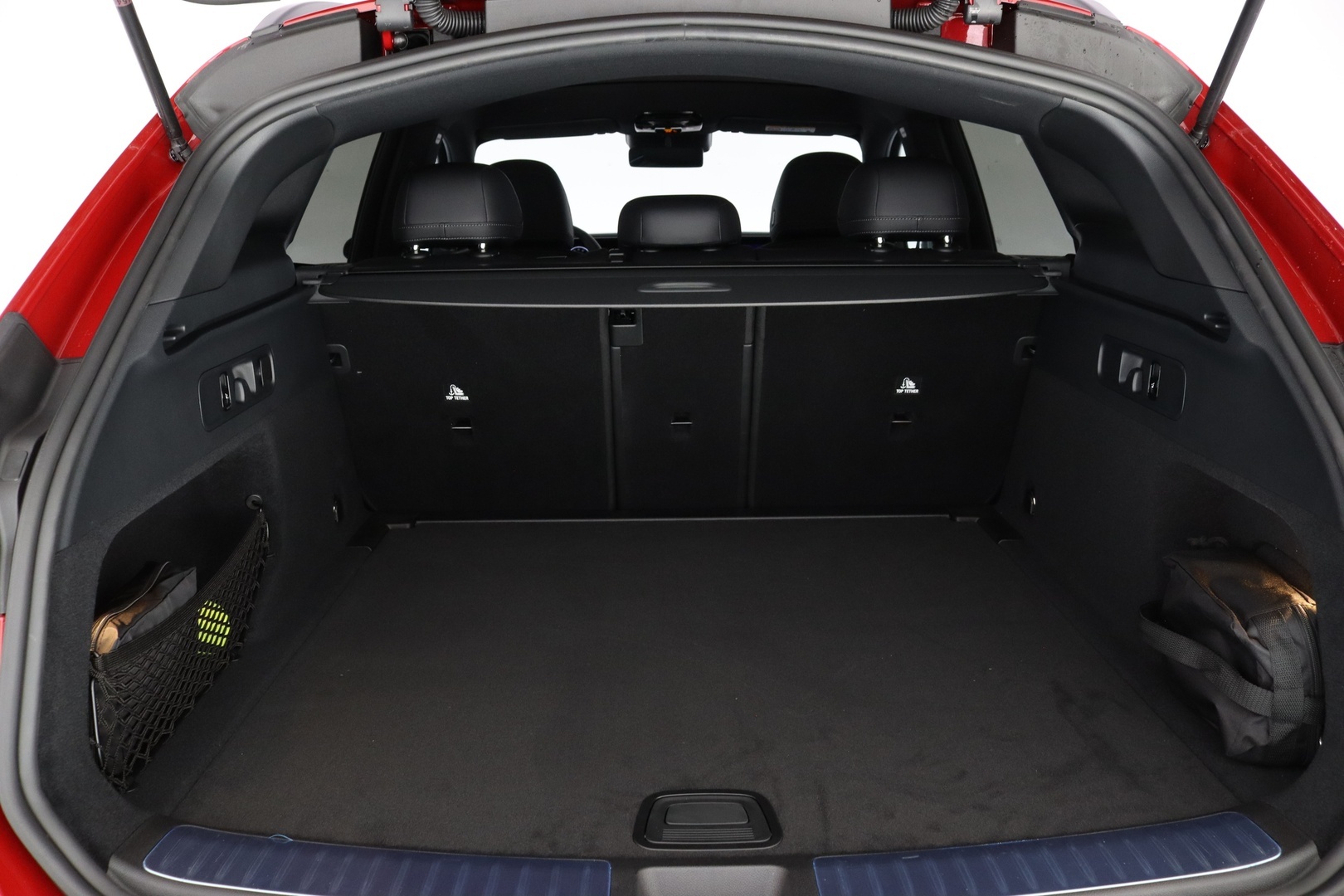 MERCEDES-BENZ GLC 2026