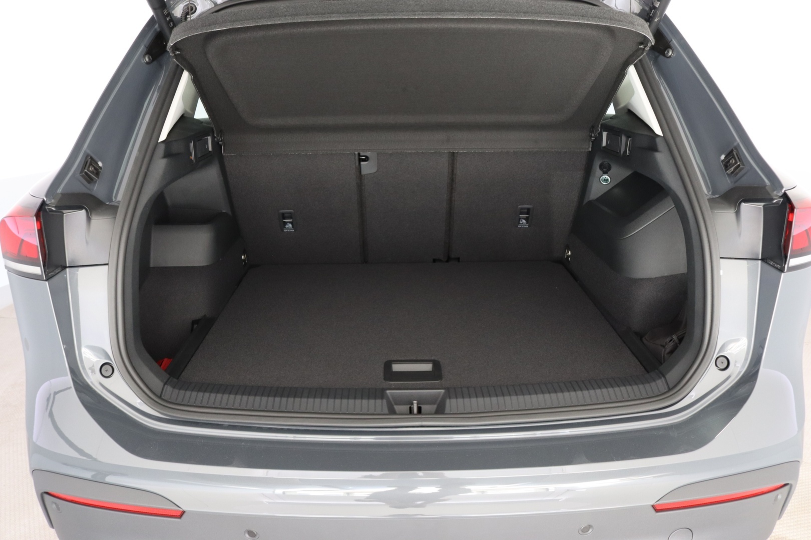VOLKSWAGEN Tiguan 36