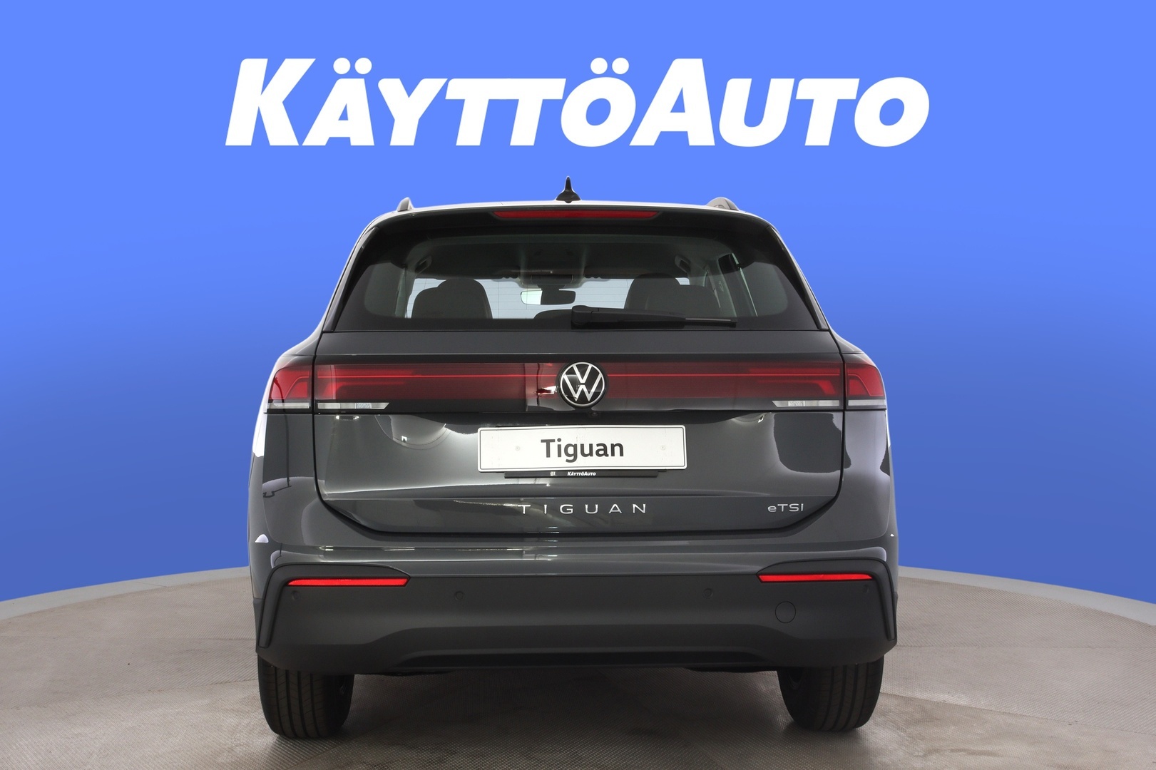 VOLKSWAGEN Tiguan 4