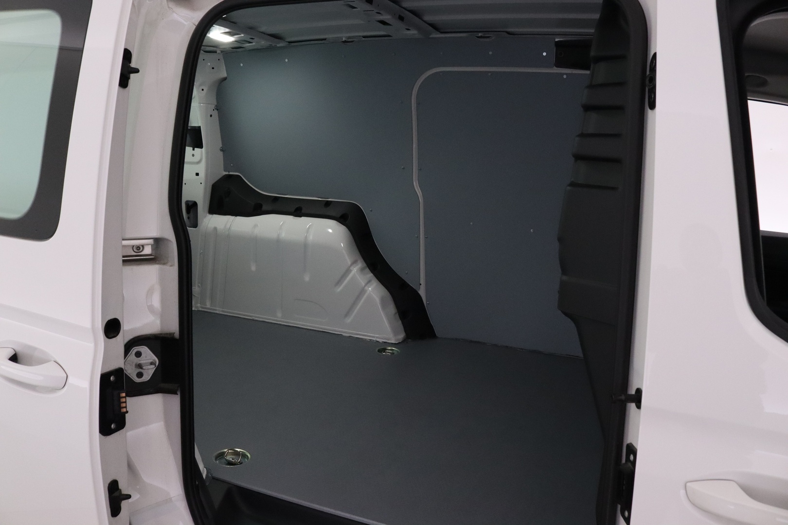 VOLKSWAGEN Caddy Maxi 2026