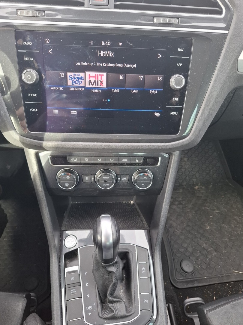 VOLKSWAGEN Tiguan 2020