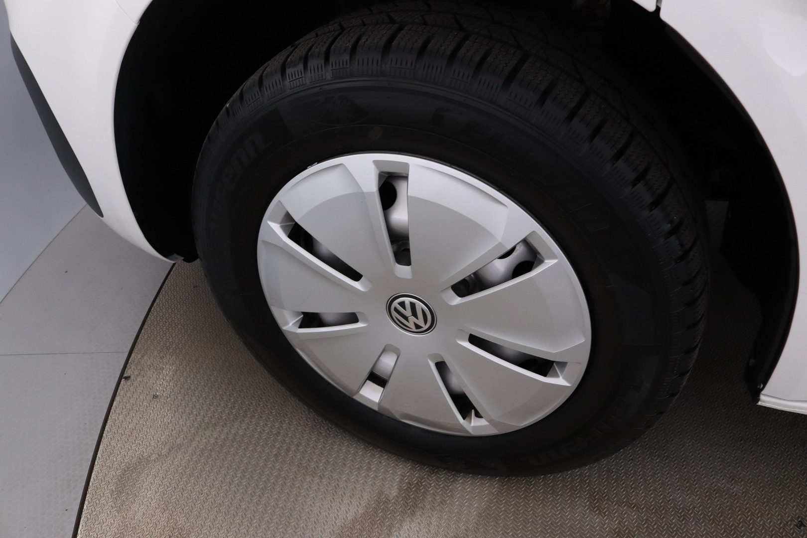 VOLKSWAGEN Transporter 55