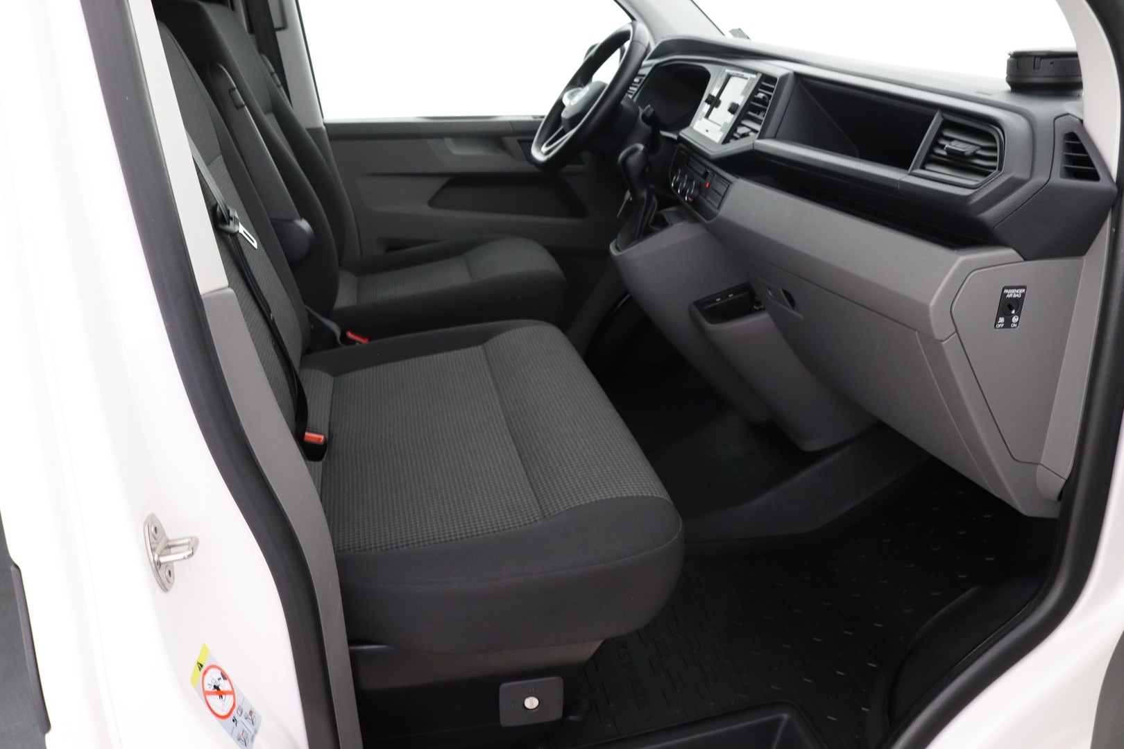 VOLKSWAGEN Transporter 59
