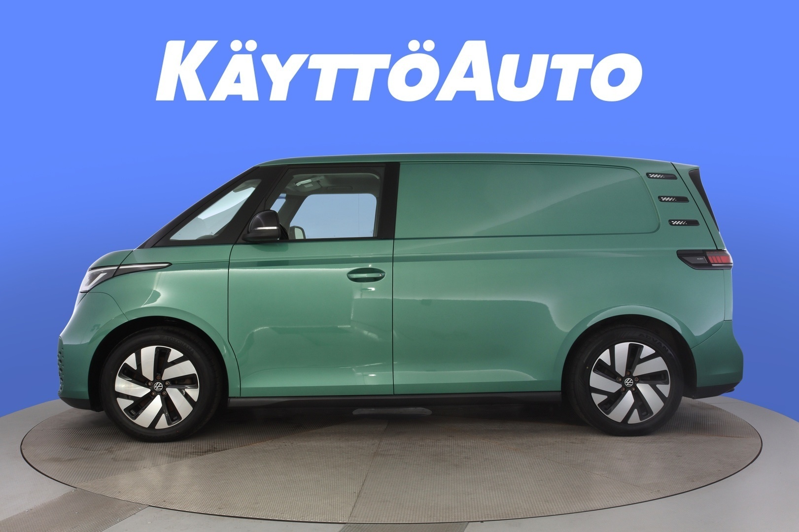 VOLKSWAGEN ID. BUZZ CARGO 2