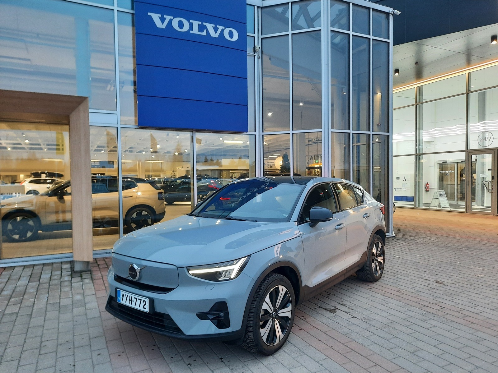 Volvo C40 2024
