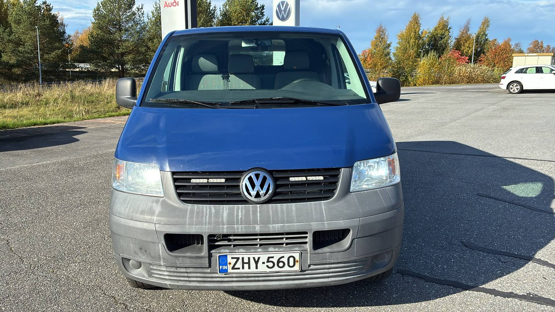 VOLKSWAGEN Transporter 8