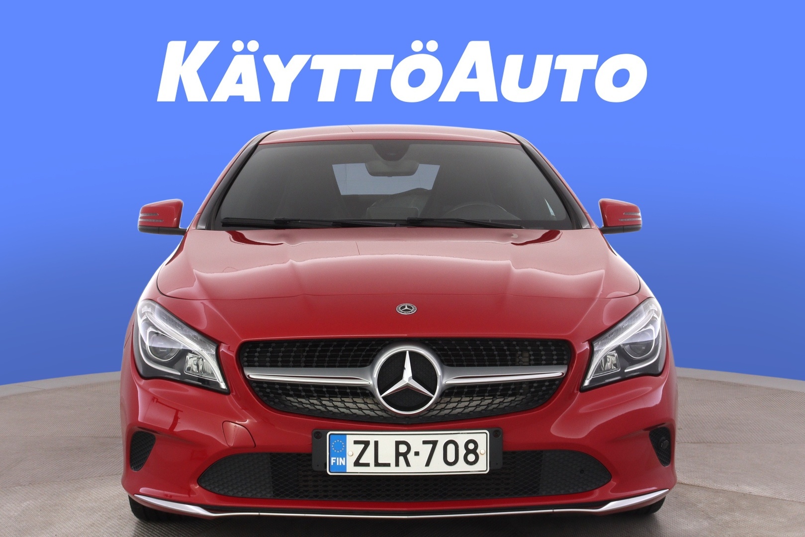 MERCEDES-BENZ CLA 8
