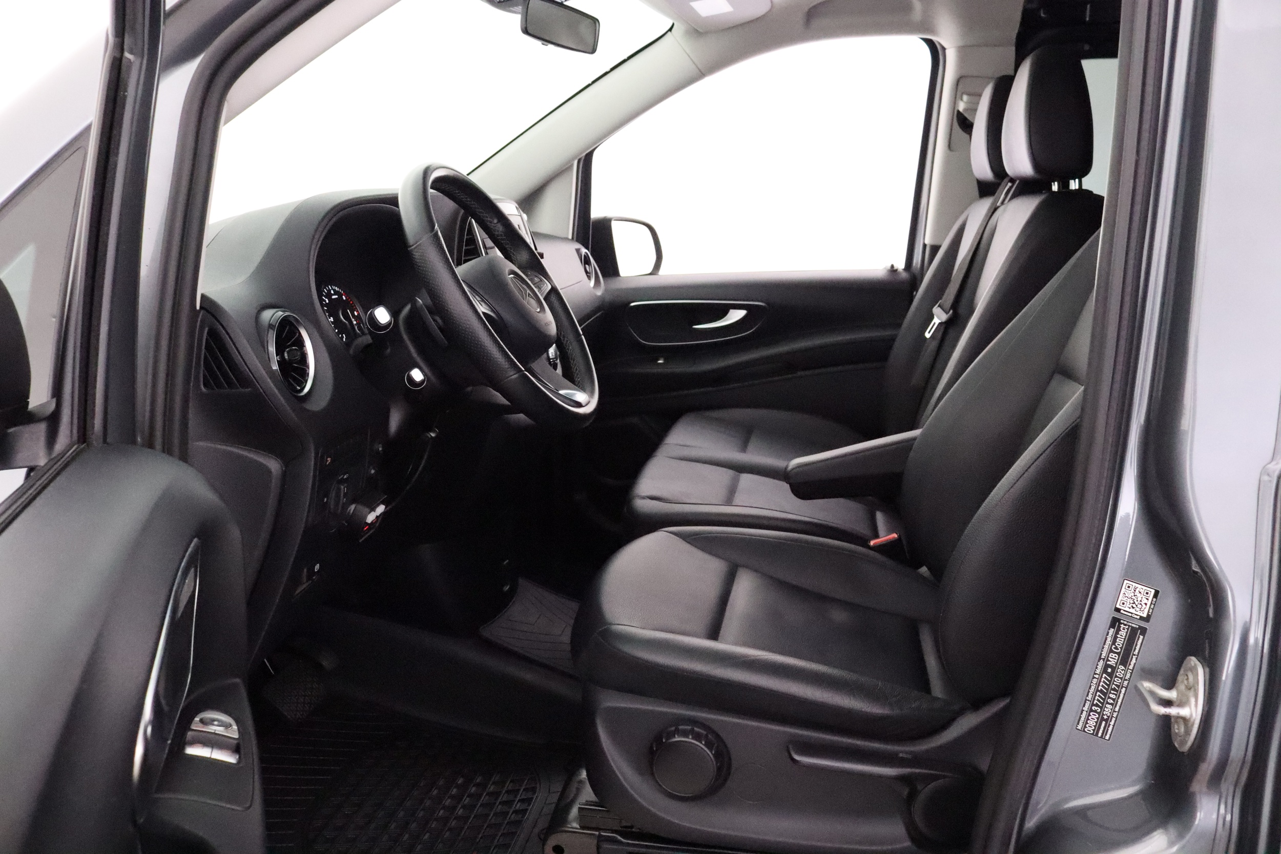 MERCEDES-BENZ Vito 28