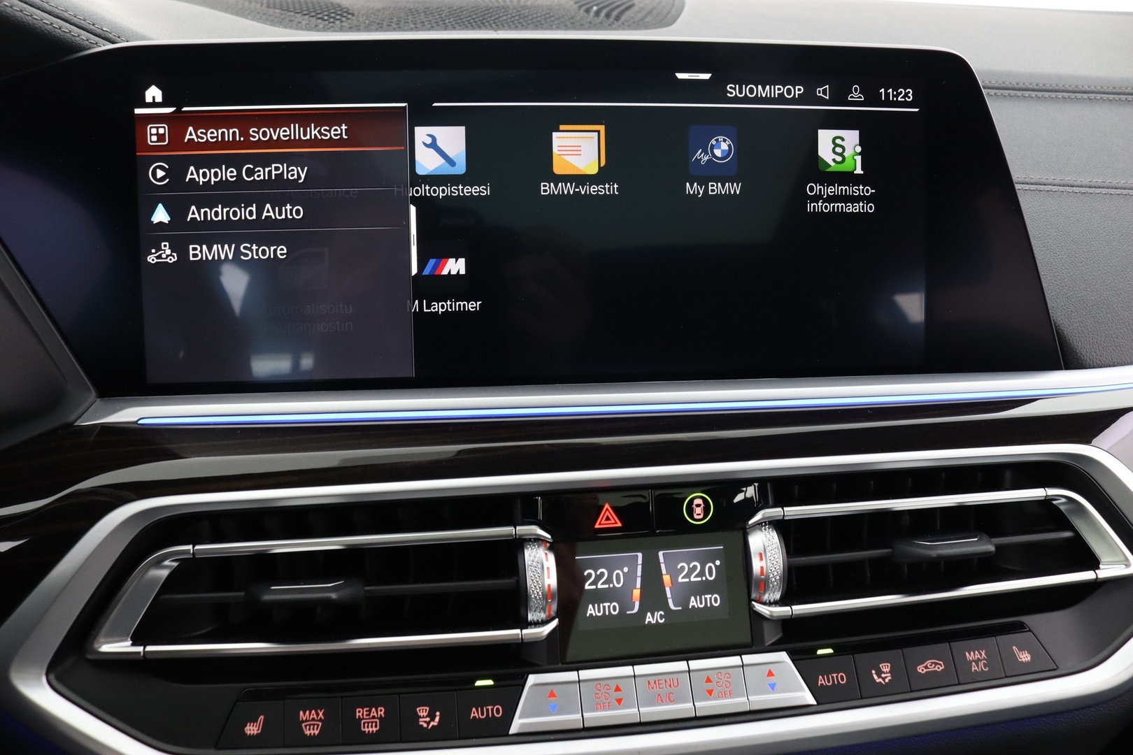 BMW X7 22