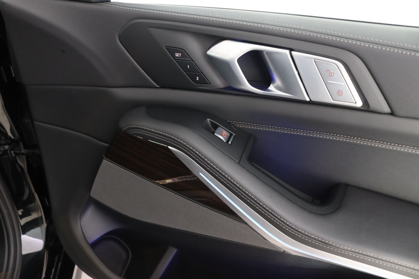 BMW X7 33
