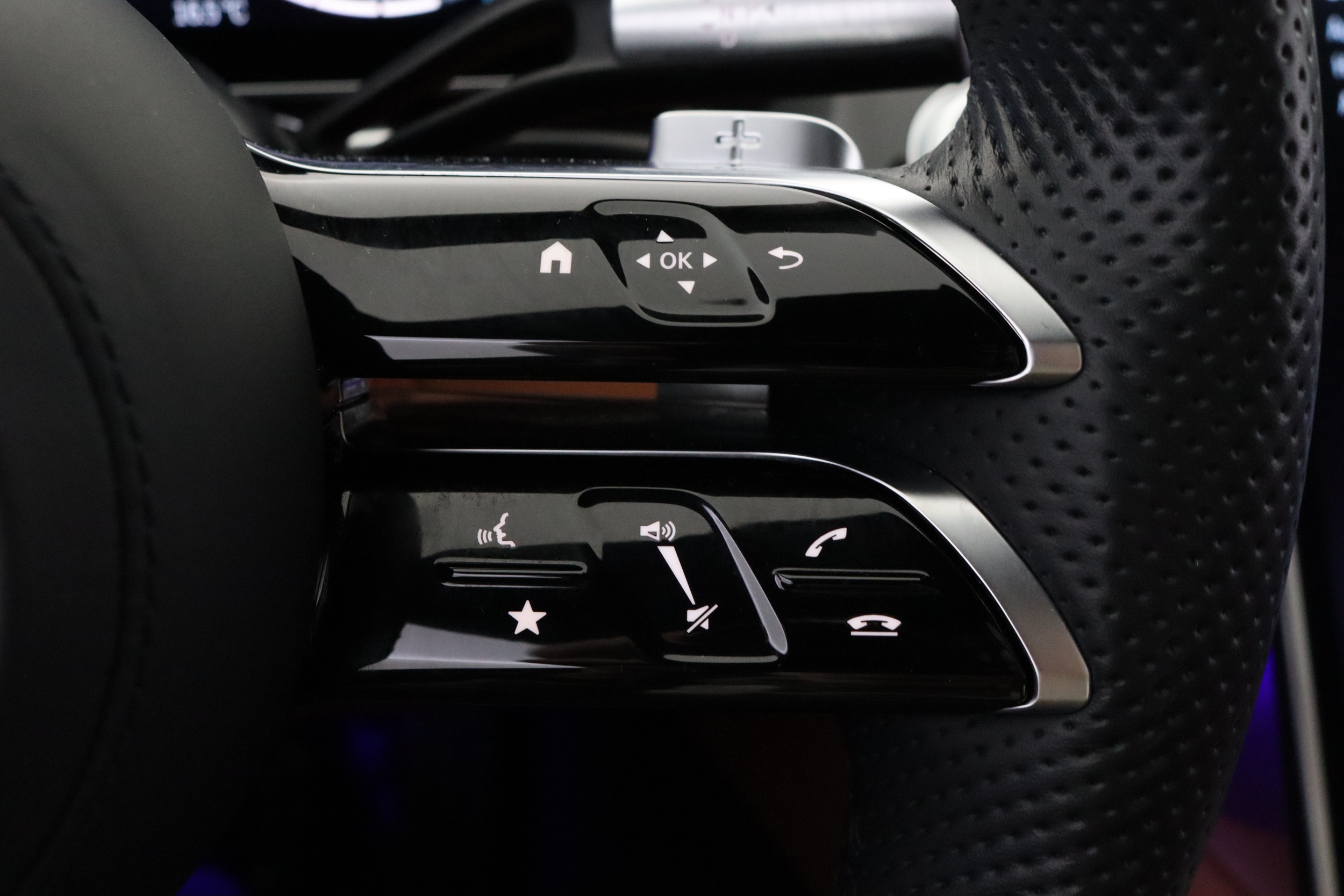 MERCEDES-BENZ S 2022