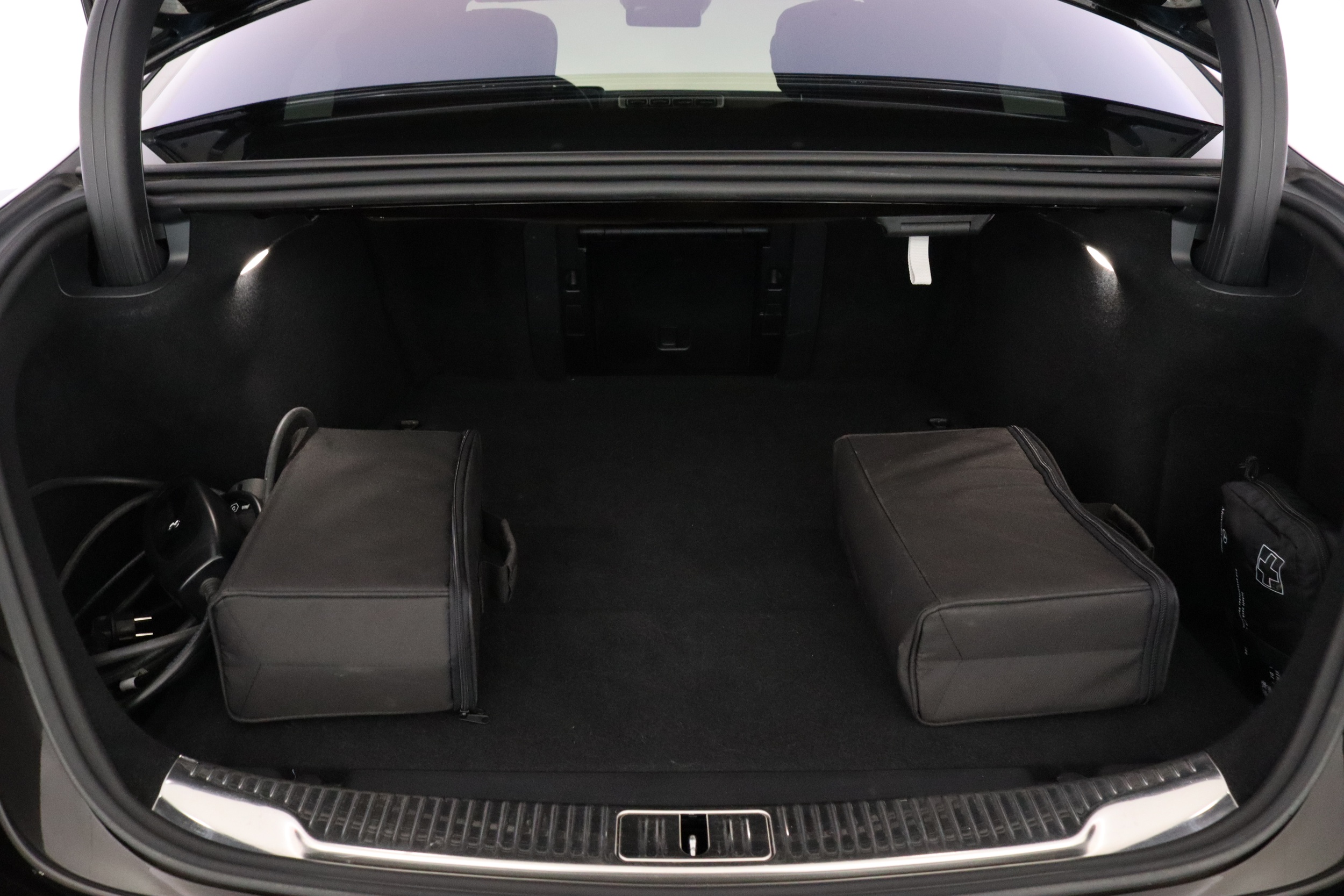 MERCEDES-BENZ S 2022