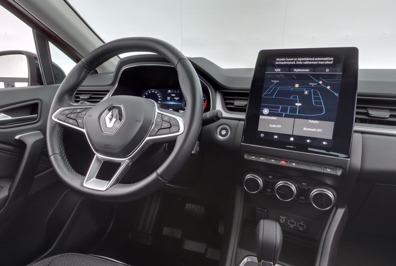RENAULT Captur 10