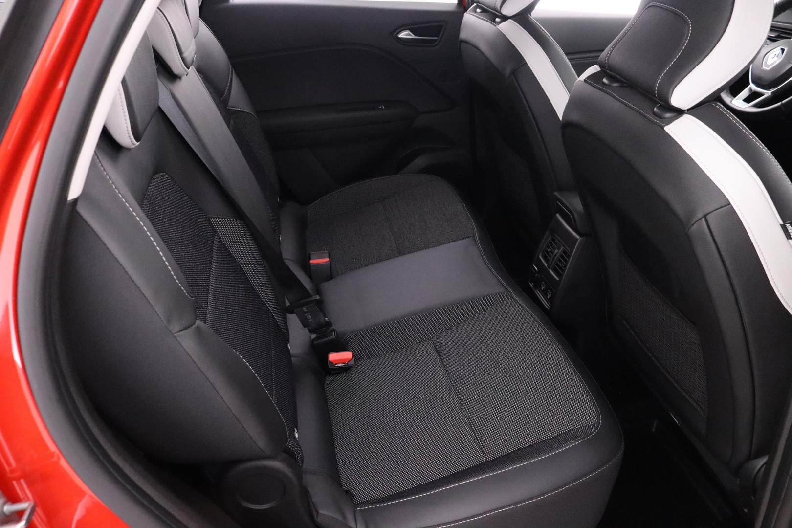 RENAULT Captur 16