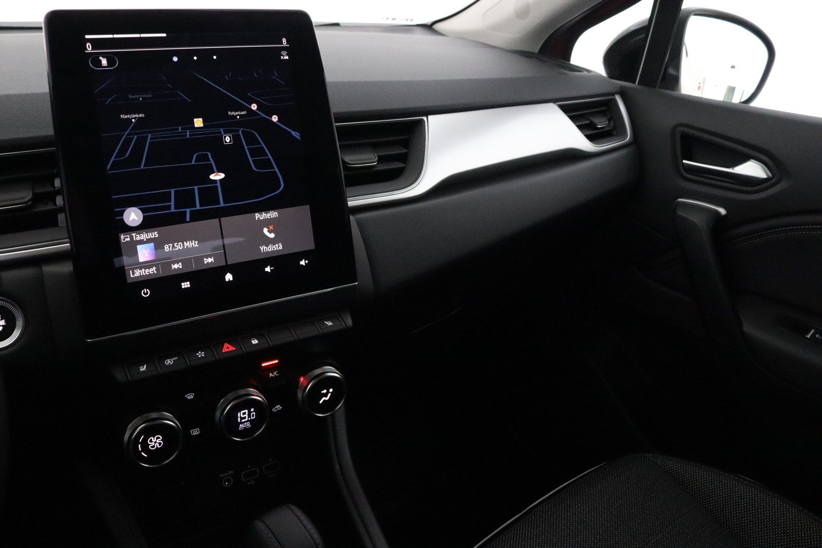 RENAULT Captur 21