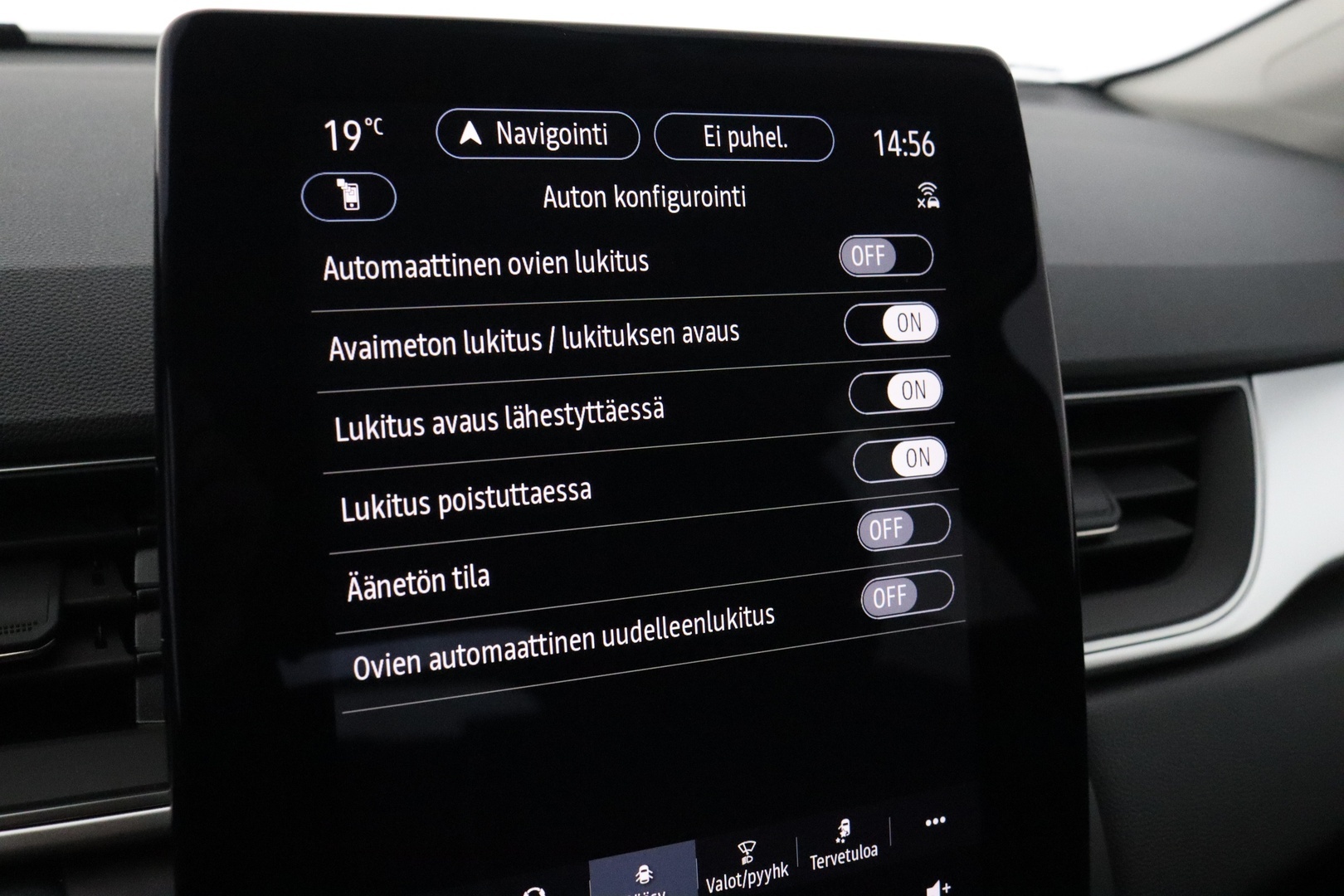 RENAULT Captur 26