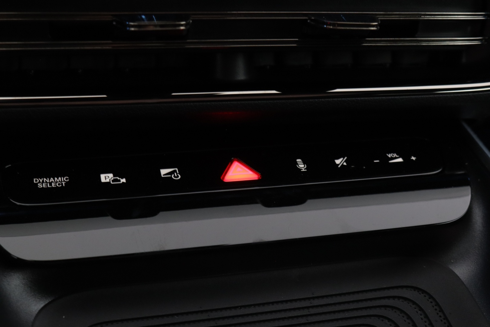 MERCEDES-BENZ CLA 2026