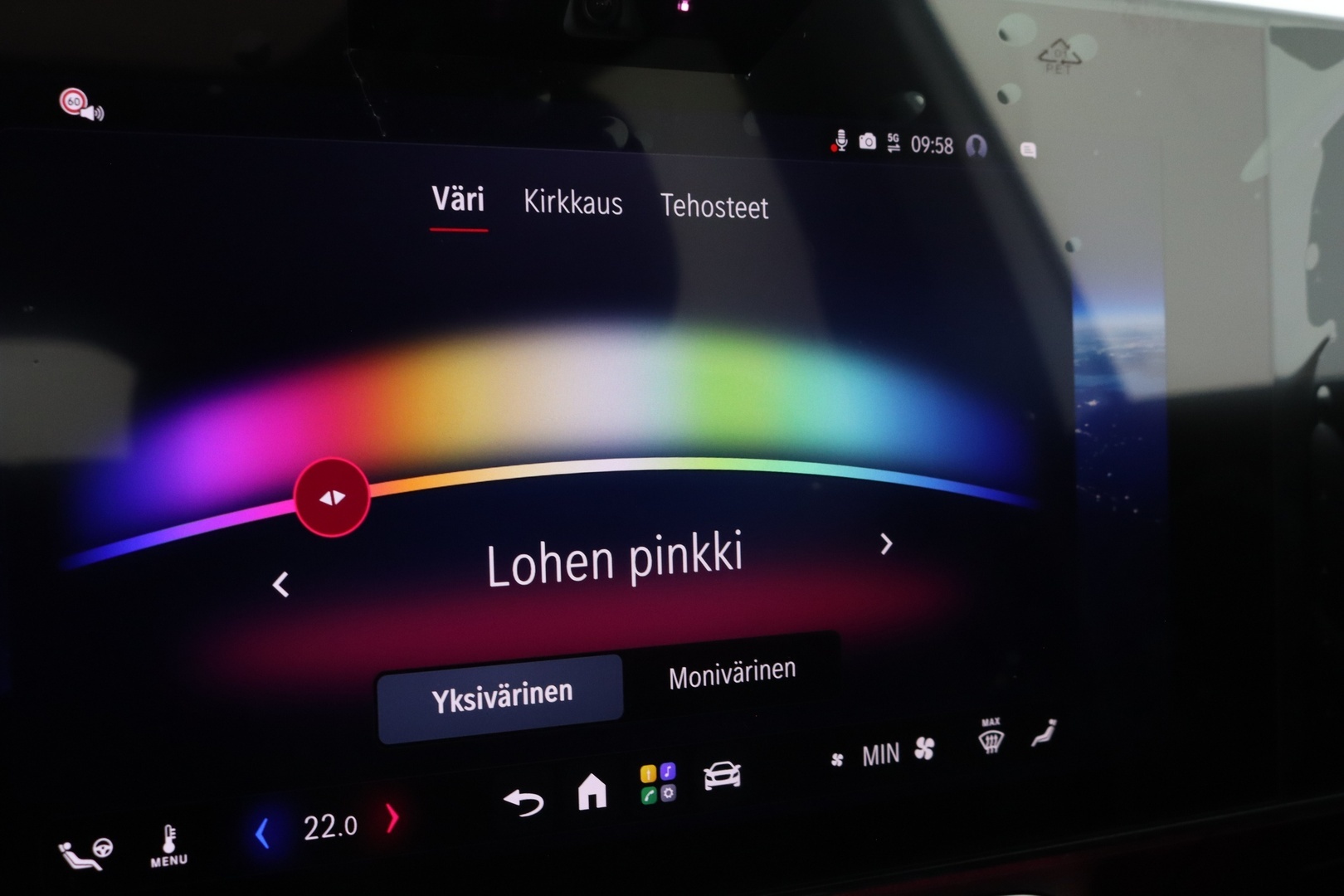 MERCEDES-BENZ GLB 2026