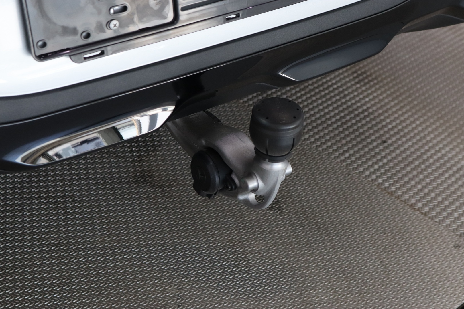 MERCEDES-BENZ GLB 2026