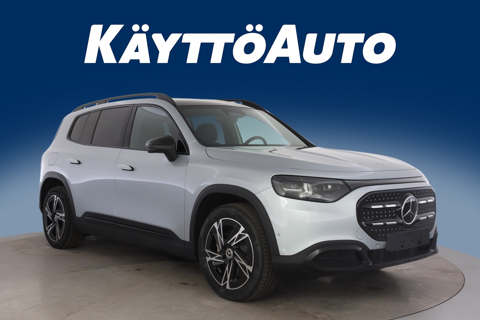 MERCEDES-BENZ GLB 2026