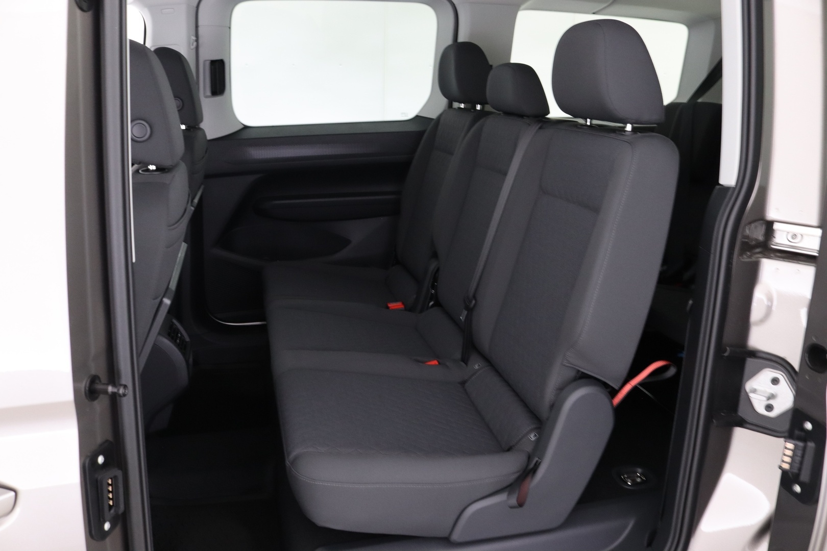 VOLKSWAGEN Caddy Maxi 2026