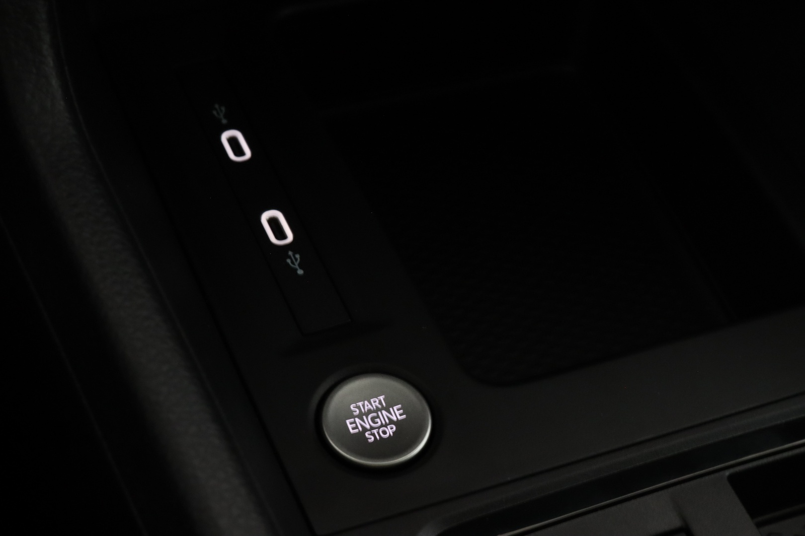 VOLKSWAGEN Caddy Maxi 2026