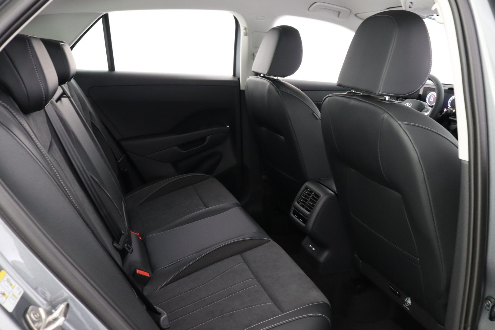 VOLKSWAGEN T-Roc 2026