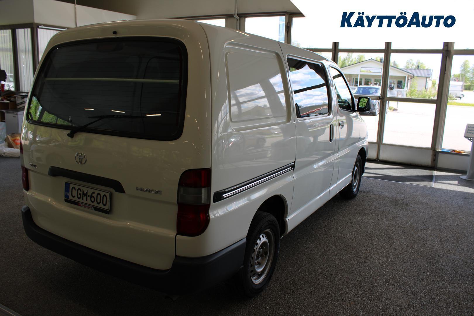 TOYOTA Hiace 2007