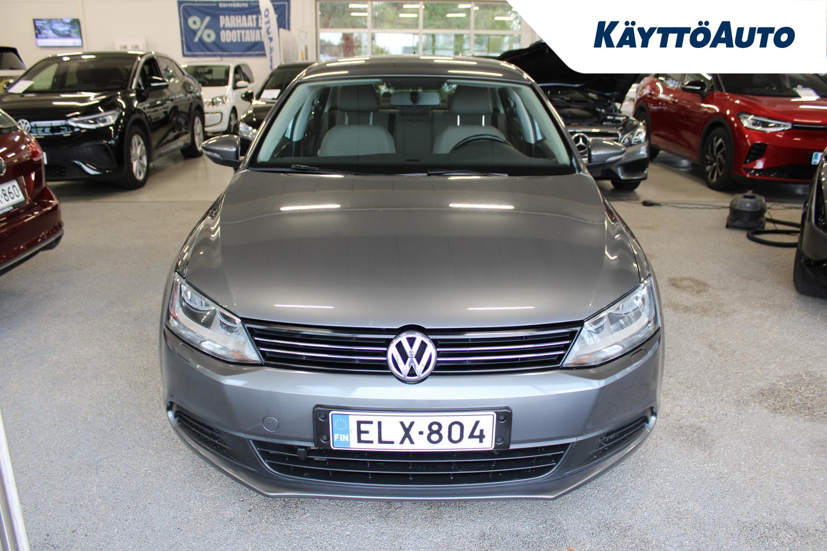VOLKSWAGEN Jetta 2011