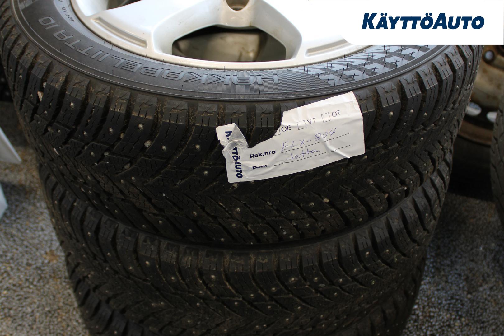 VOLKSWAGEN Jetta 2011