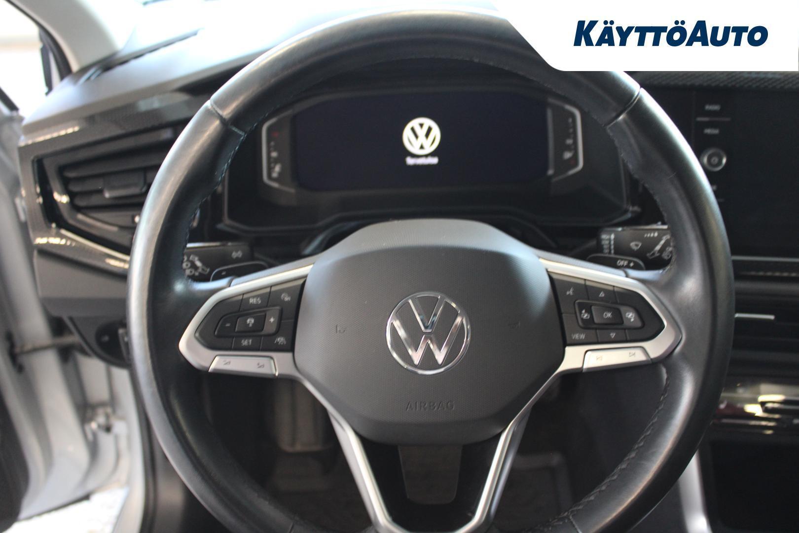 VOLKSWAGEN Taigo 9