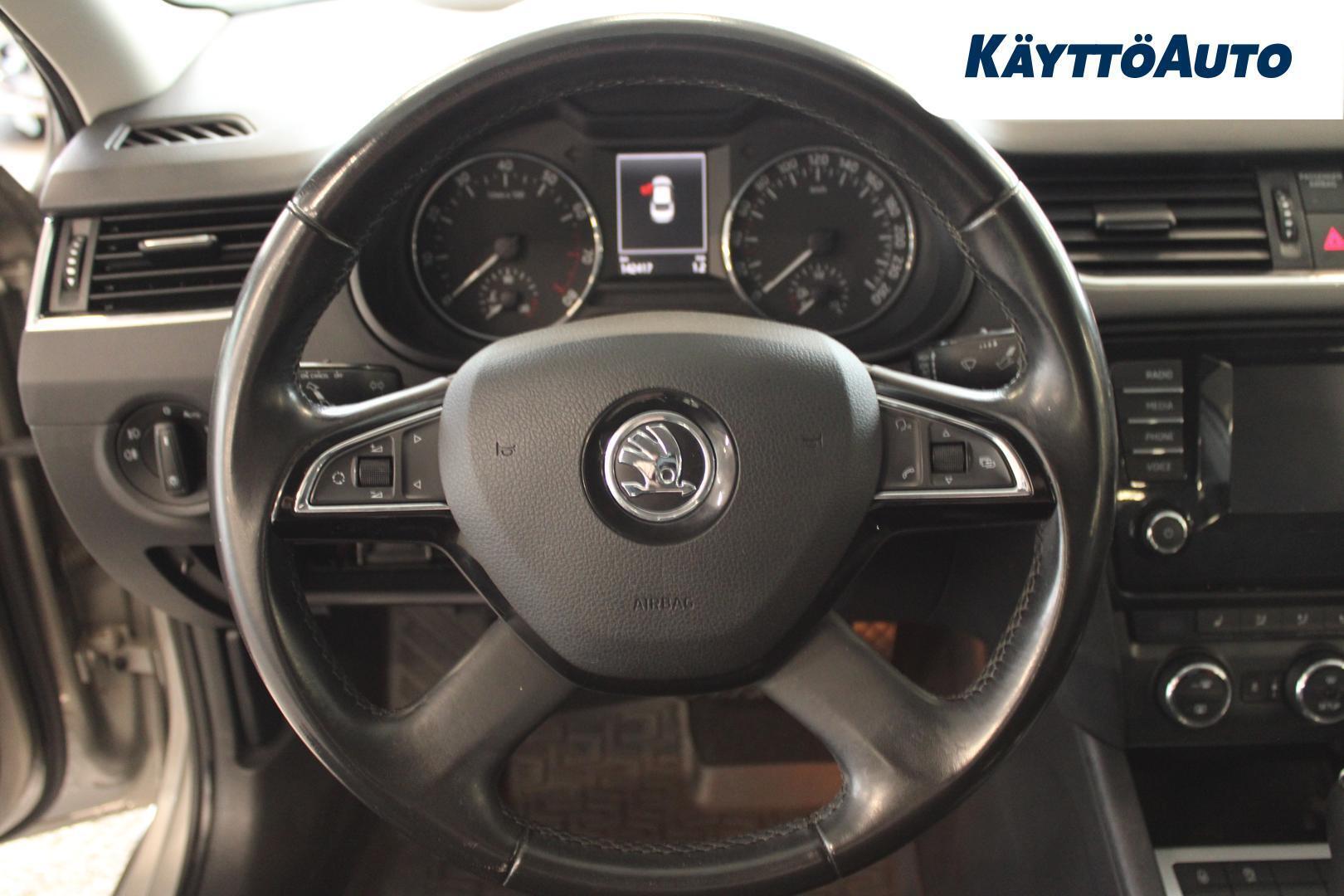 SKODA Octavia 2013