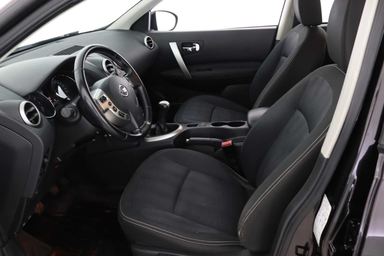 NISSAN Qashqai 2010