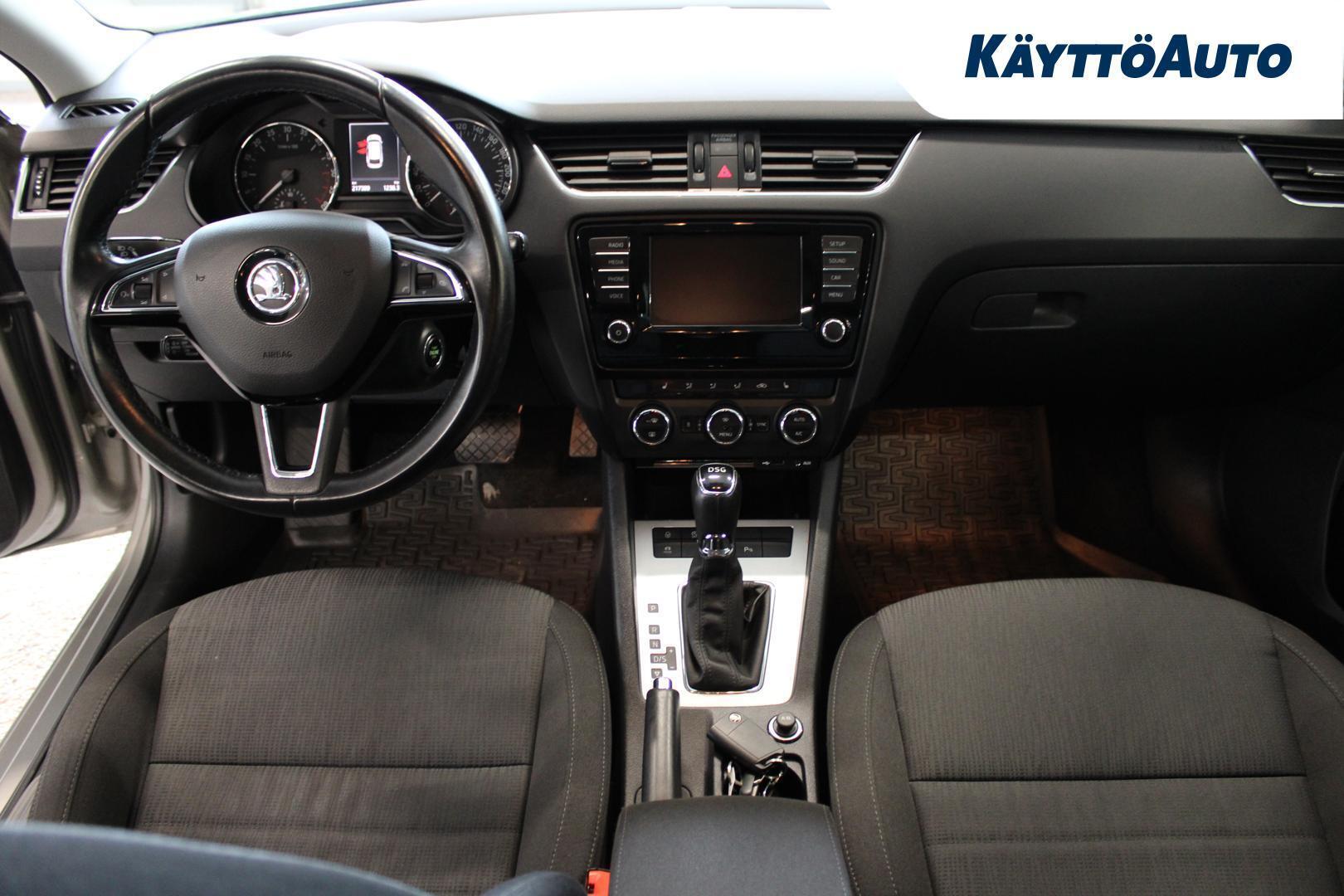 SKODA Octavia 2016