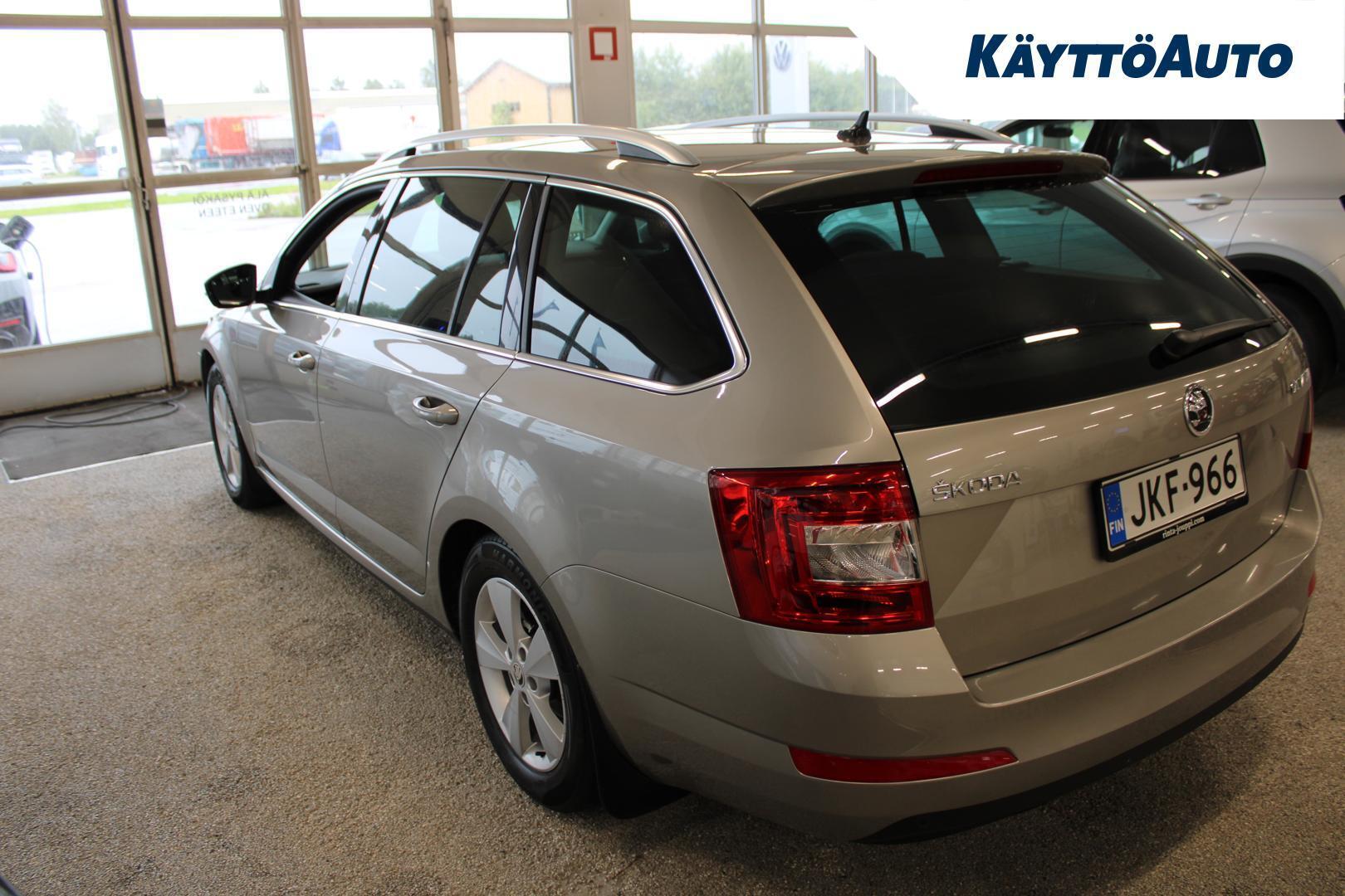 SKODA Octavia 2016