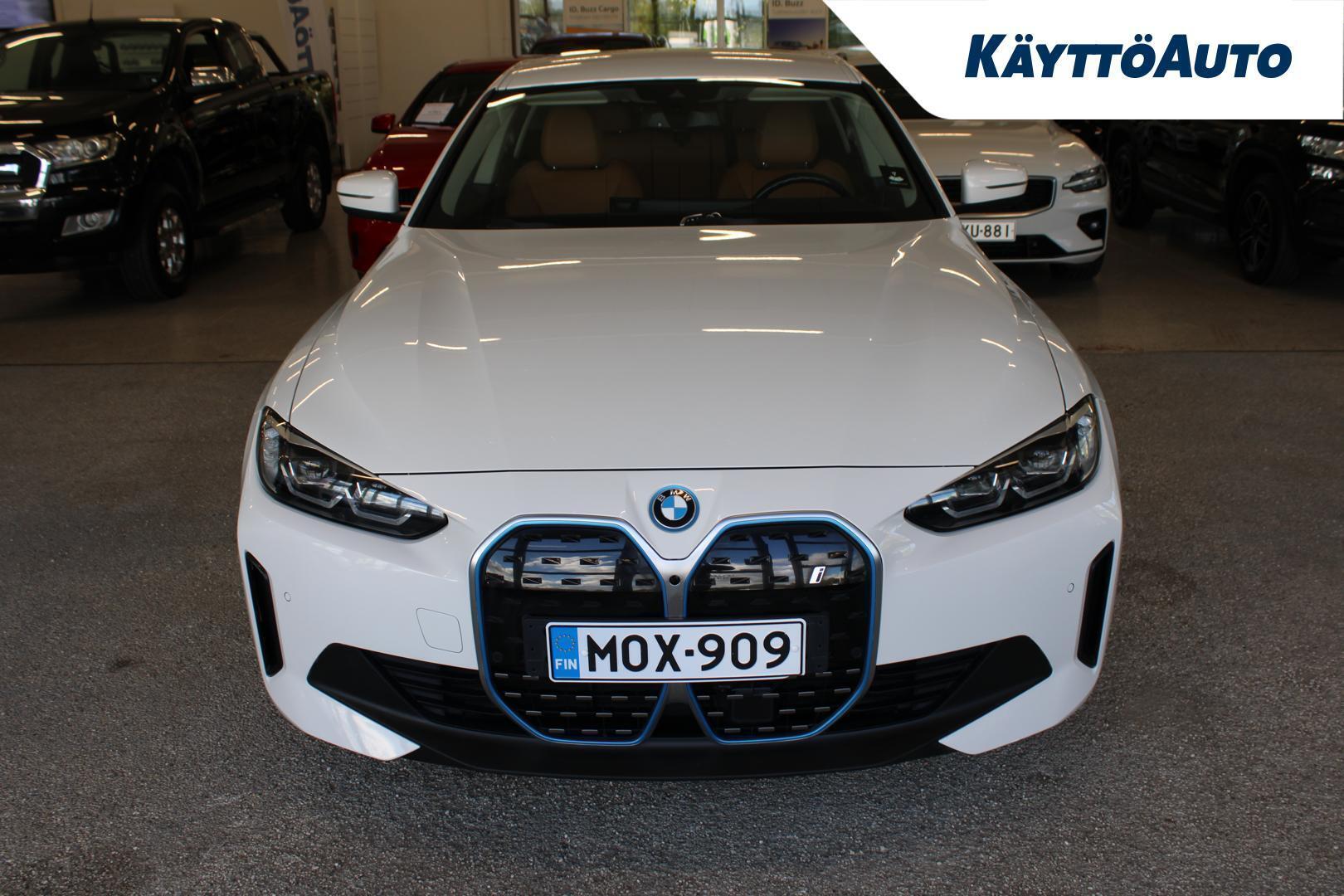 BMW i4 2023