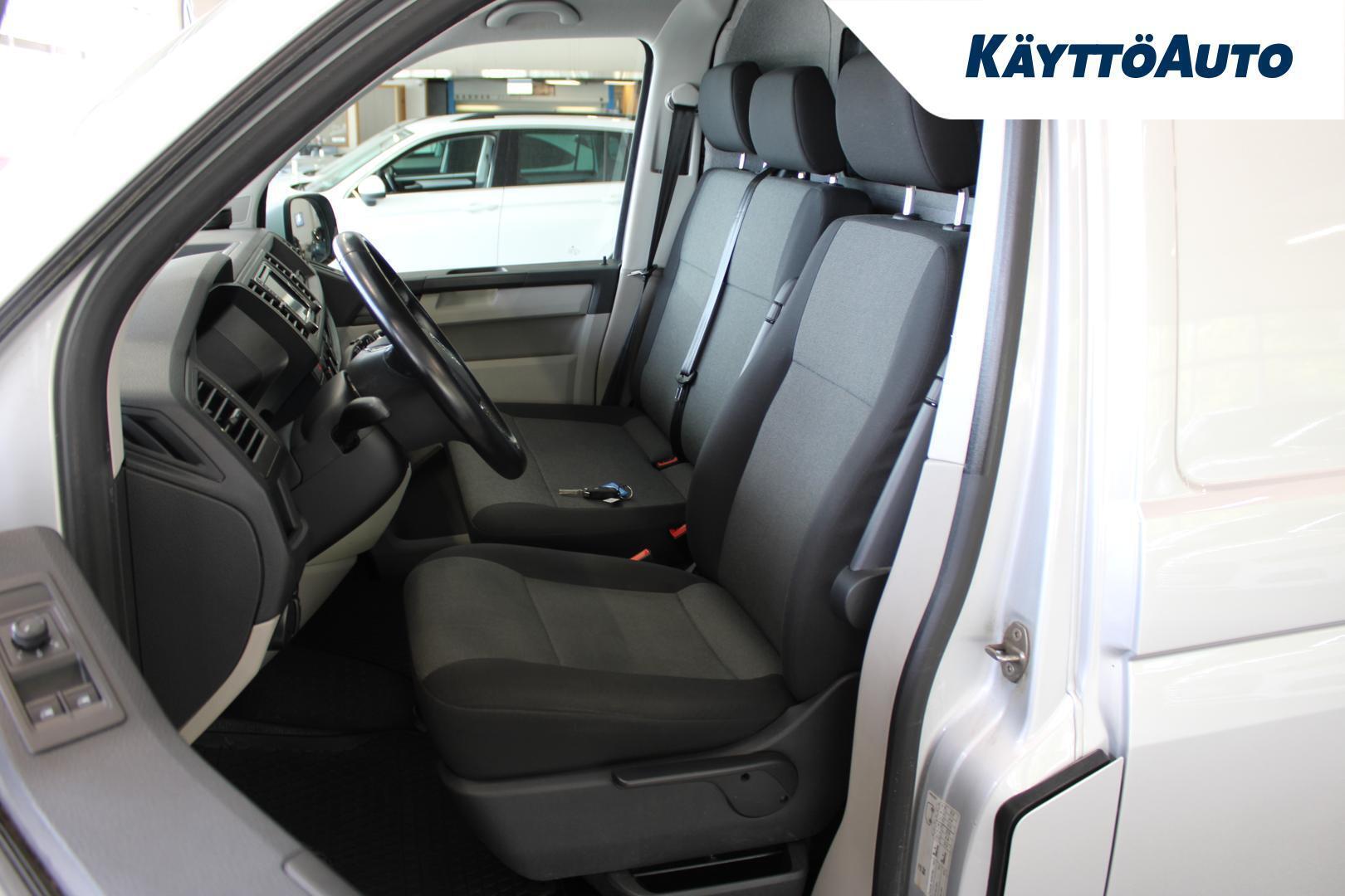 VOLKSWAGEN Transporter 2020