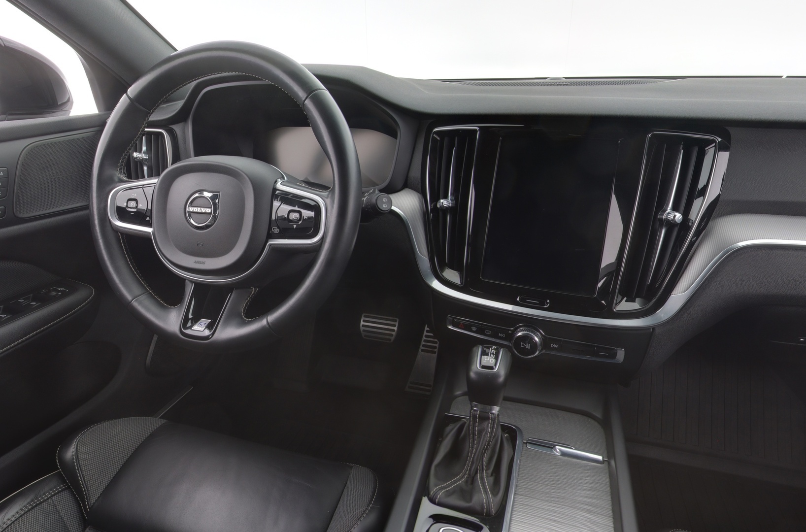 VOLVO V60 2018