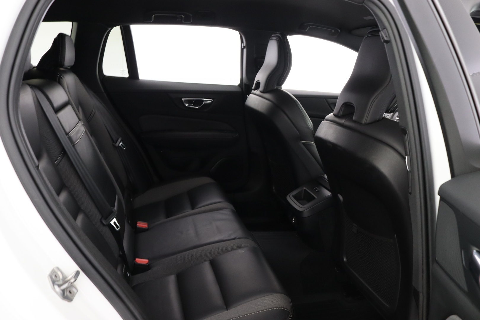 VOLVO V60 2018