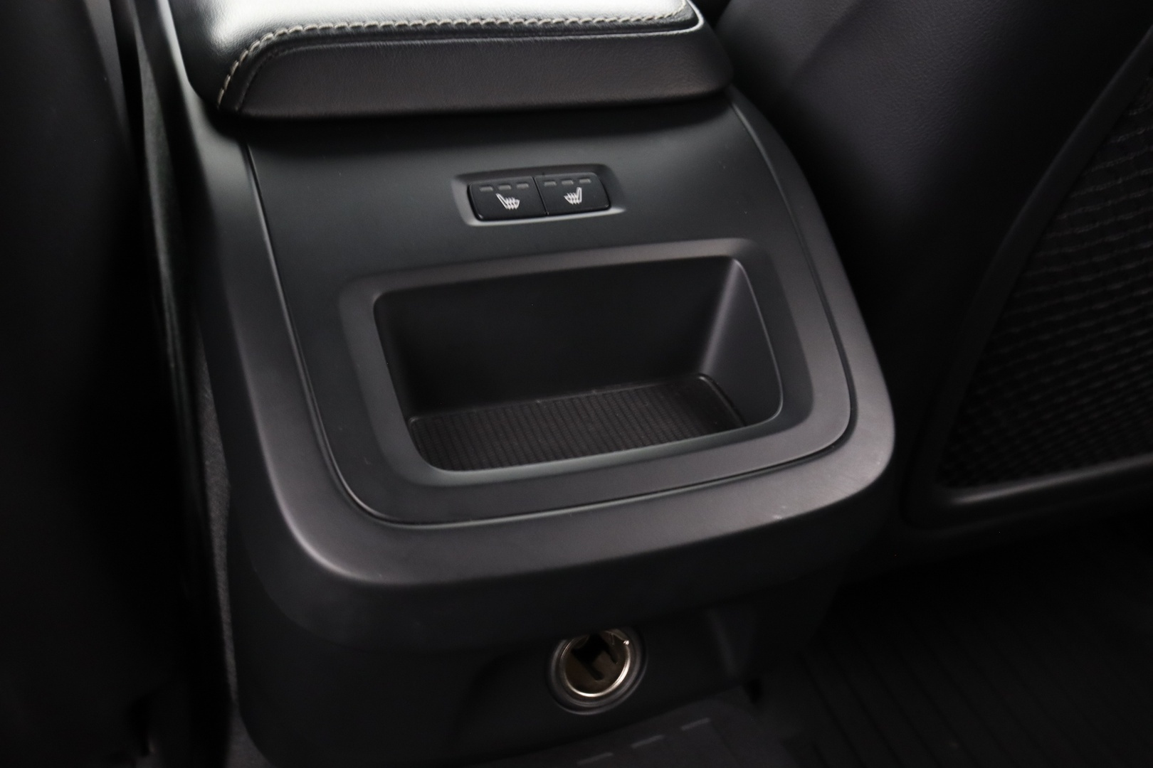 VOLVO V60 2018