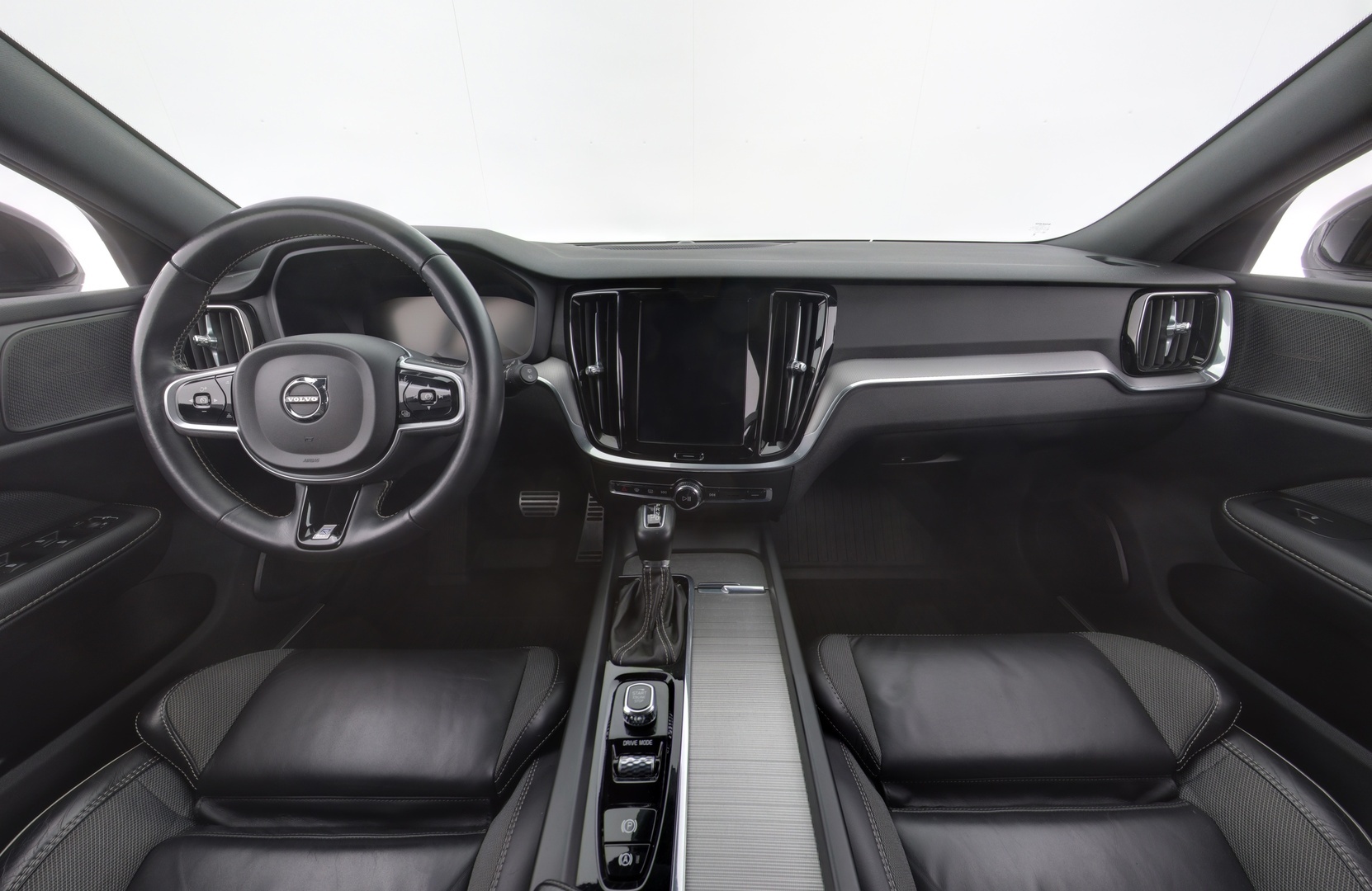 VOLVO V60 2018