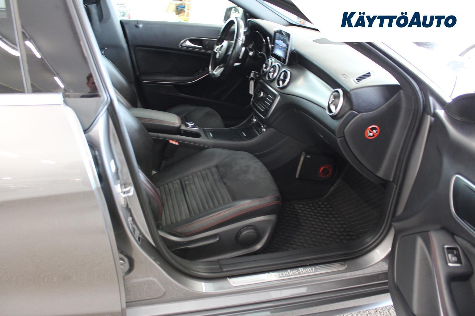 MERCEDES-BENZ CLA 2015