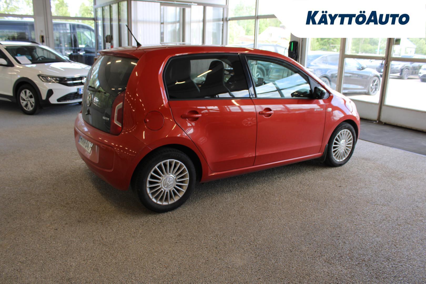 VOLKSWAGEN up! 2014