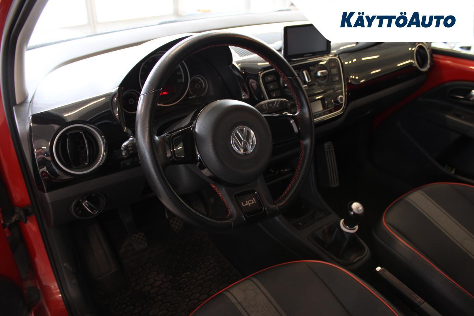 VOLKSWAGEN up! 2014