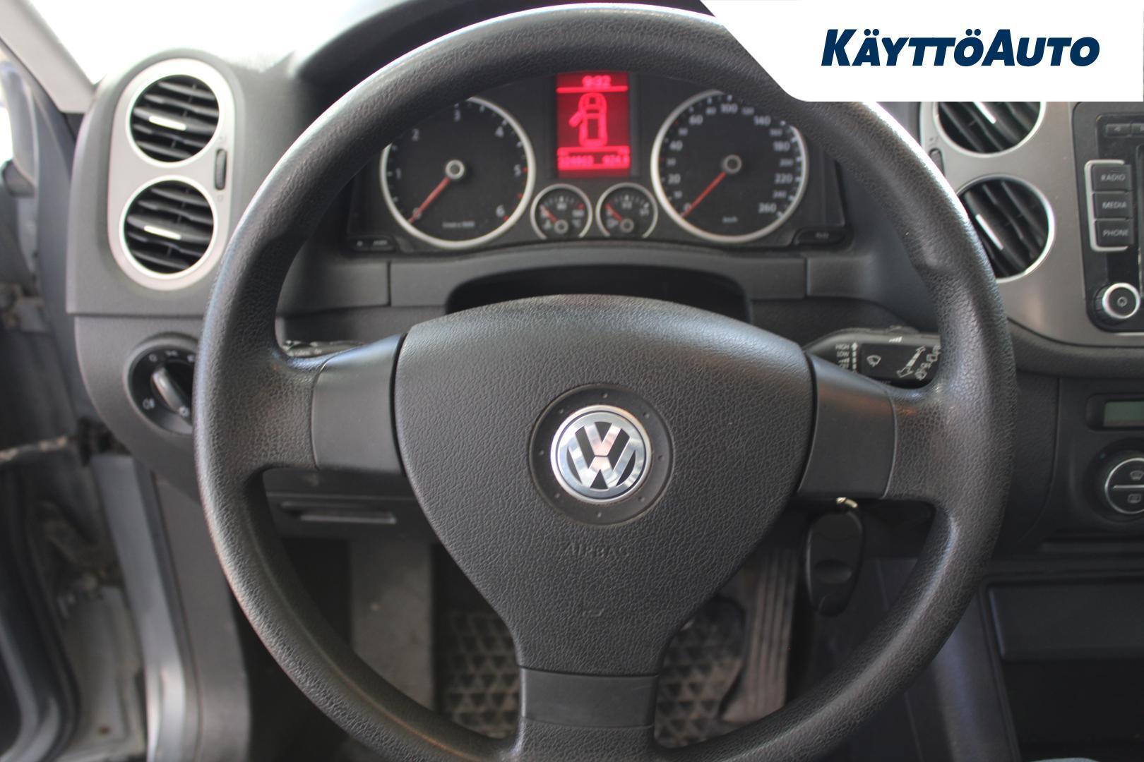 VOLKSWAGEN Tiguan 2009