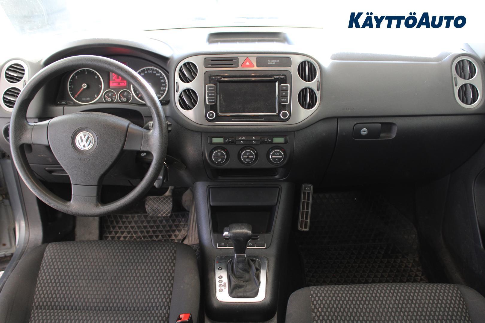 VOLKSWAGEN Tiguan 2009
