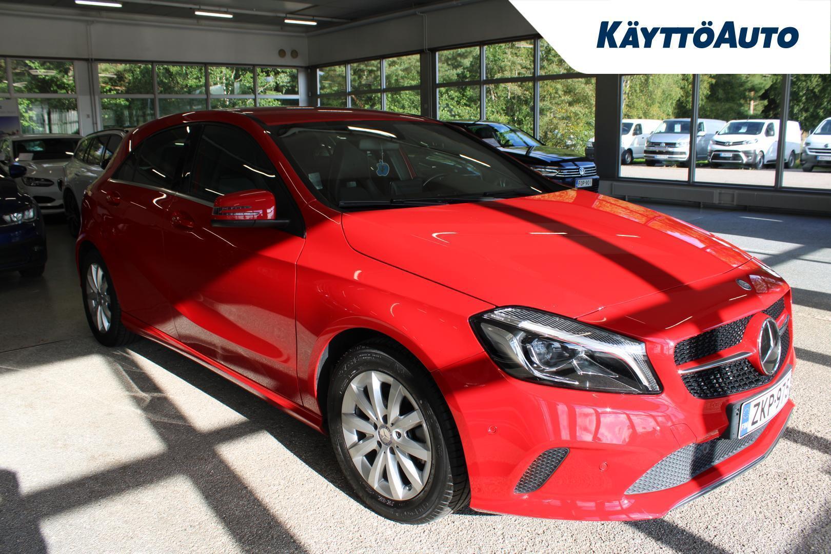 MERCEDES-BENZ A 2015