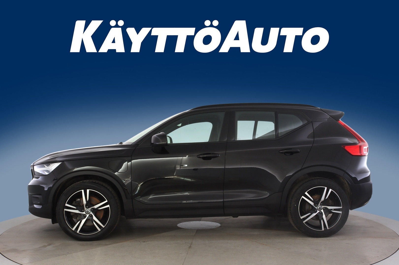 VOLVO XC40 2020
