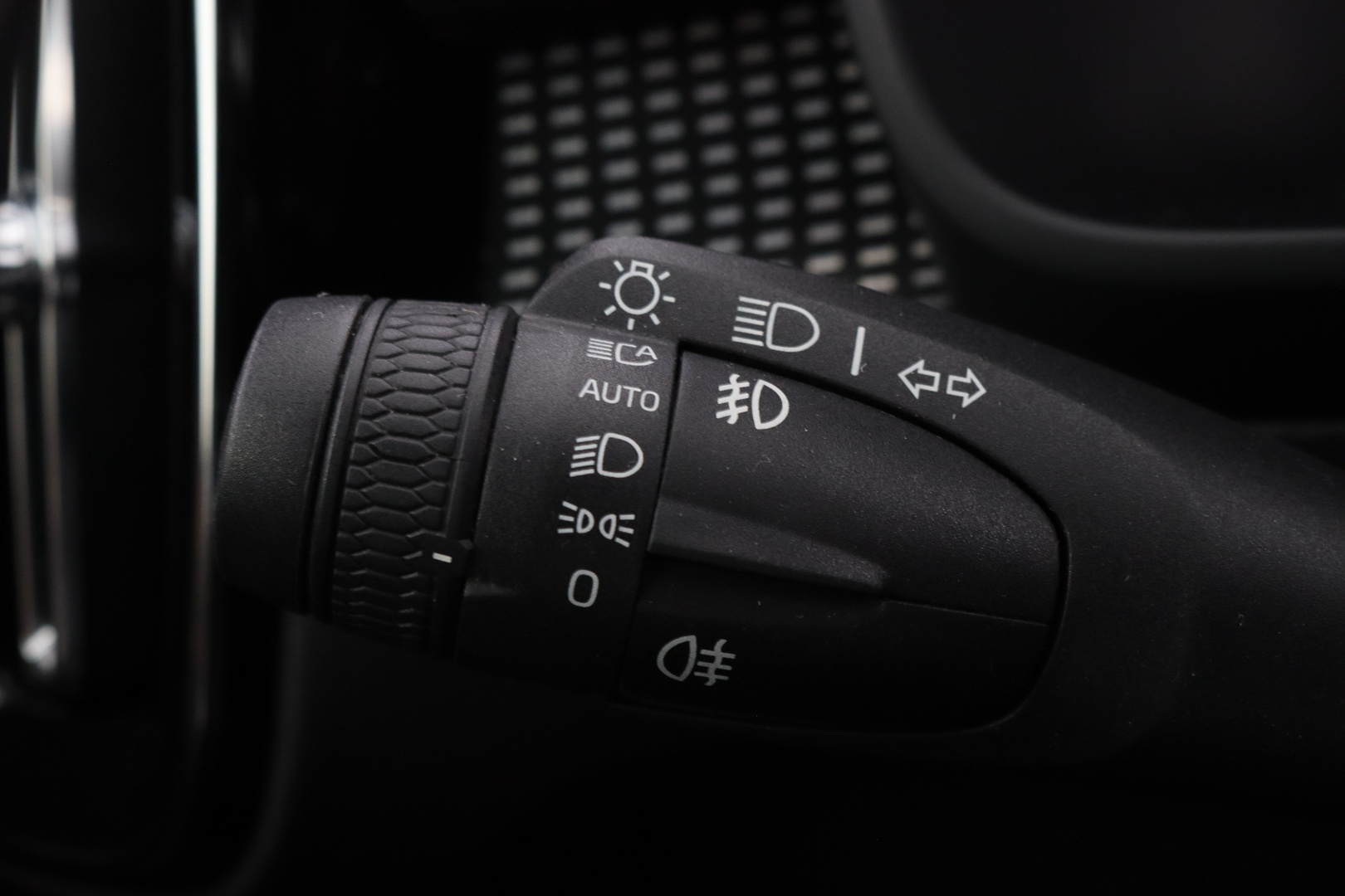 VOLVO XC40 2020